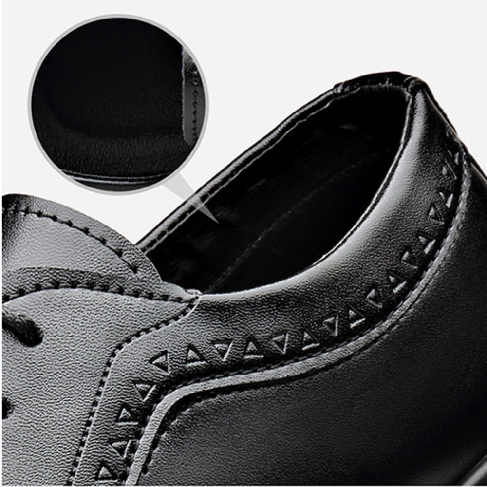 2025 New Spring Business Casual British Brogue Leather Men's Wedding Shoes_voghion.com