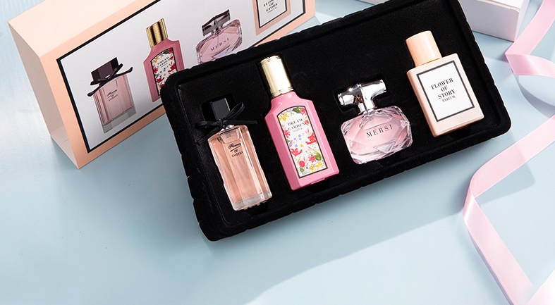 Novo conjunto de perfume feminino Flower Tale Of Things, caixa de presente com 4 peças, fragrância duradoura, perfume_voghion.com