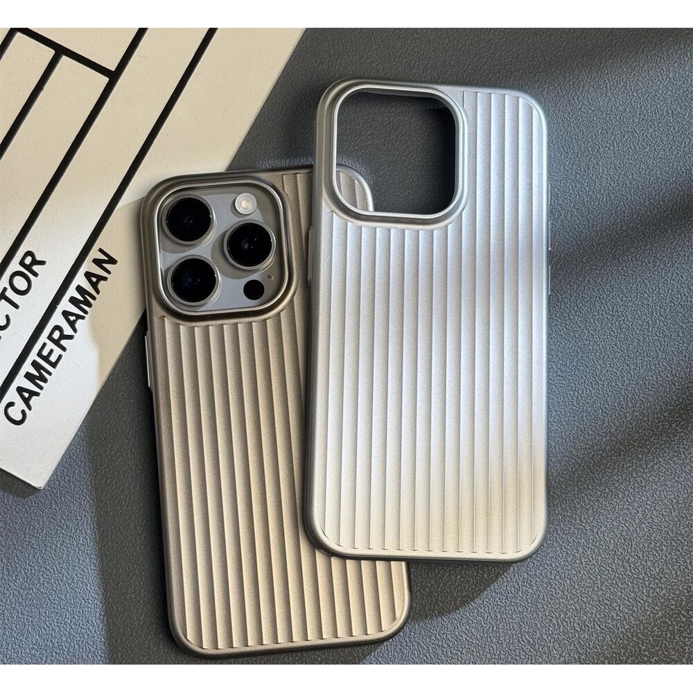 Geriffelte, matte, galvanisierte Hülle für Apple iPhone 17 Pro Max, Hartschale, mattiertes Polycarbonat, 16-fach geriffelt, stoßfest, luftdicht_voghion.com
