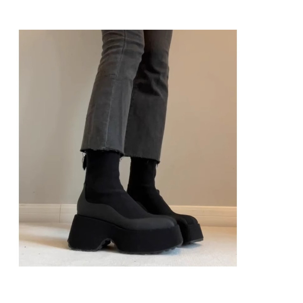 Thick-soled, Height-increasing, Elastic, Form-fitting, Back Zipper Socks For Women. 2025 Fall/Winter New Style. Small Size Black Short Boots._voghion.com