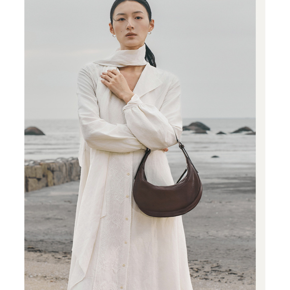 Borsa a tracolla da donna in vera pelle conciata al vegetale, a forma di mezzaluna, stile Hobbes, autunno/inverno 2025, alla moda e versatile, casual, per tutti i giorni_voghion.com