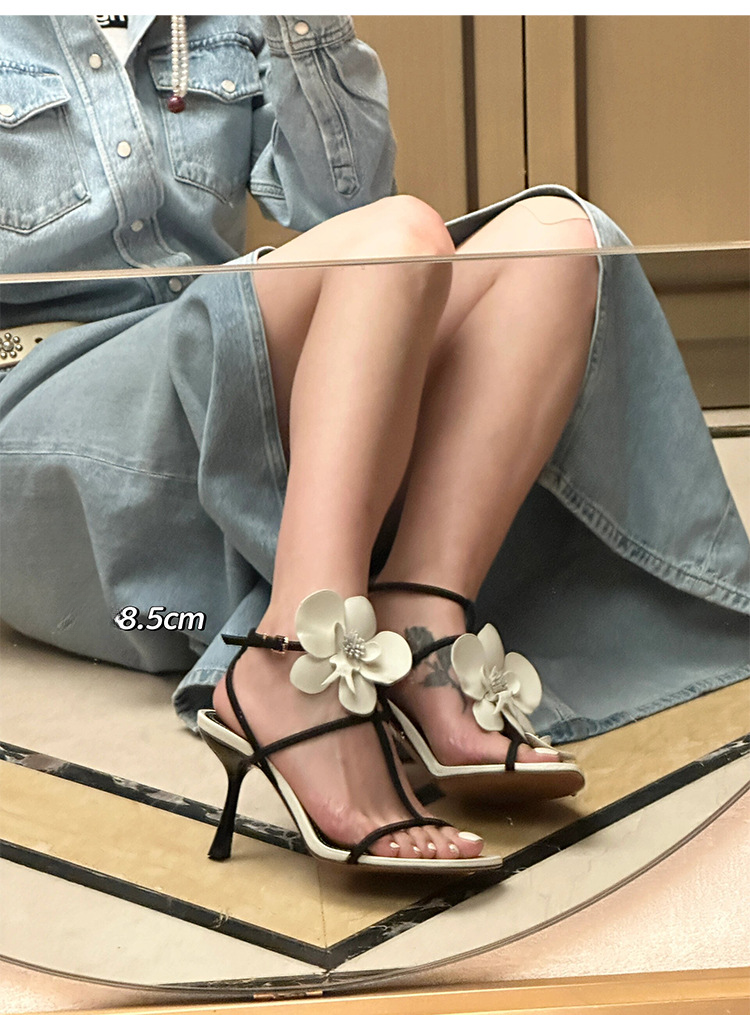 High-end Design, White Flower Open-toe Sandals, Fairy Style, Straight Line, High Thin Heel, Square Toe, Women's_voghion.com
