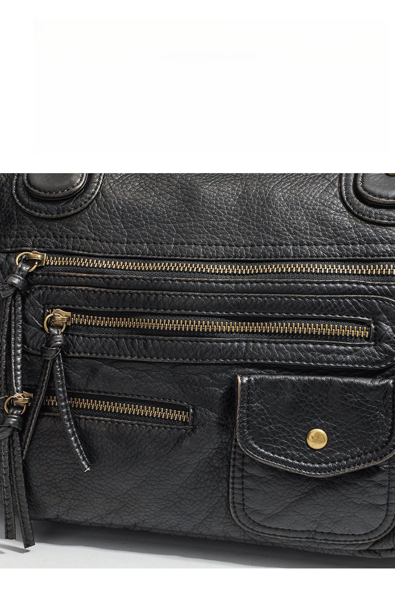 Borsa da ascella francese in pelle morbida color bronzo con cerniera multipla Y2K di Subculture_voghion.com