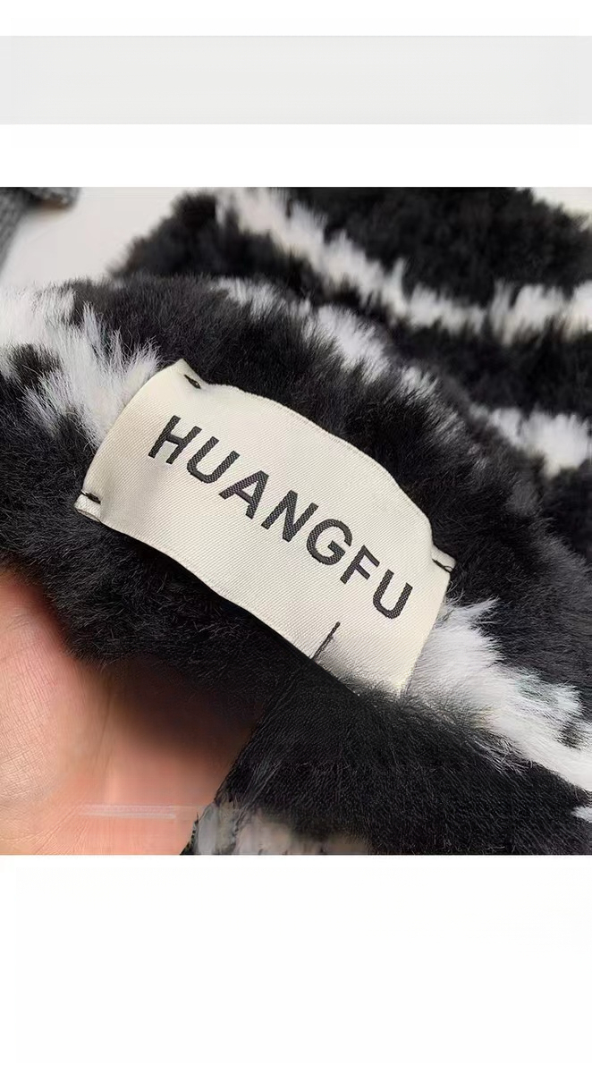 Cappello invernale caldo in lana a righe da donna, antivento, per autunno/inverno, snellente, alla moda e versatile_voghion.com