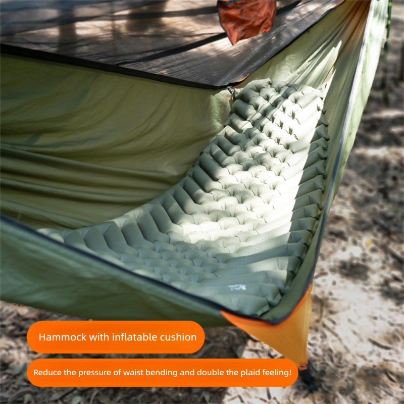 Opblaasbaar kampeermatje voor één persoon, draagbaar waterdicht luchtmatras met ingebouwde opblaaszak voor buitenactiviteiten zoals wandelen en kamperen in een tent._voghion.com