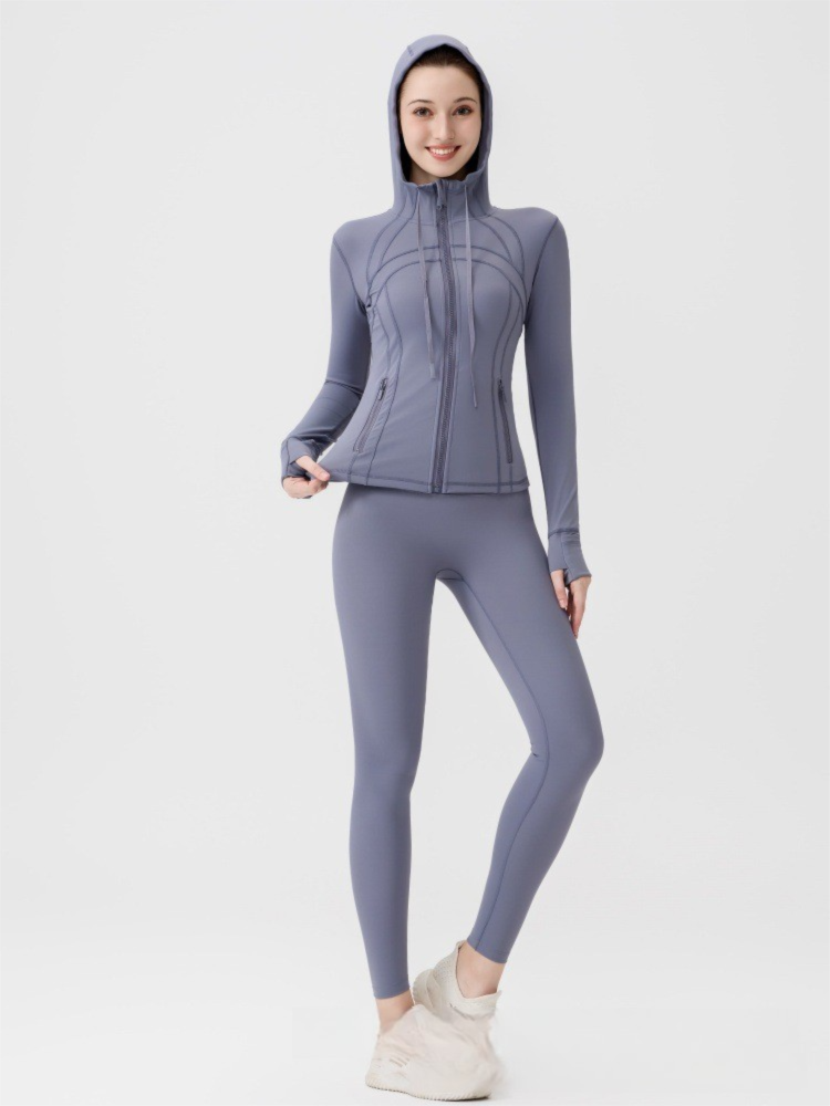 Dames yoga-outfit met capuchon, bestaande uit een 9-punts legging en een slim fit jasje, casual sportkleding voor workouts en dagelijks gebruik._voghion.com