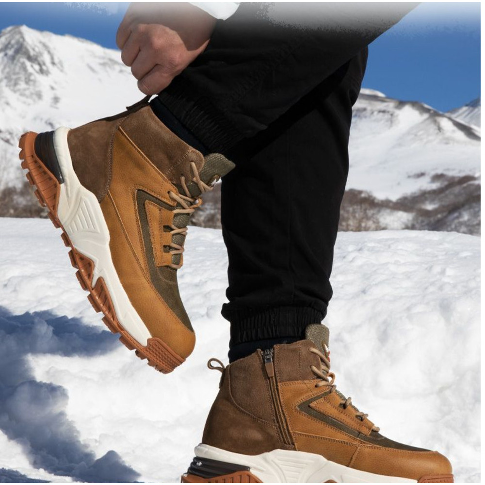 Scarpe da uomo in cotone casual da esterno calde e spesse, foderate in pelliccia, stile invernale 2025, di Northeast Snow, molto vendute_voghion.com