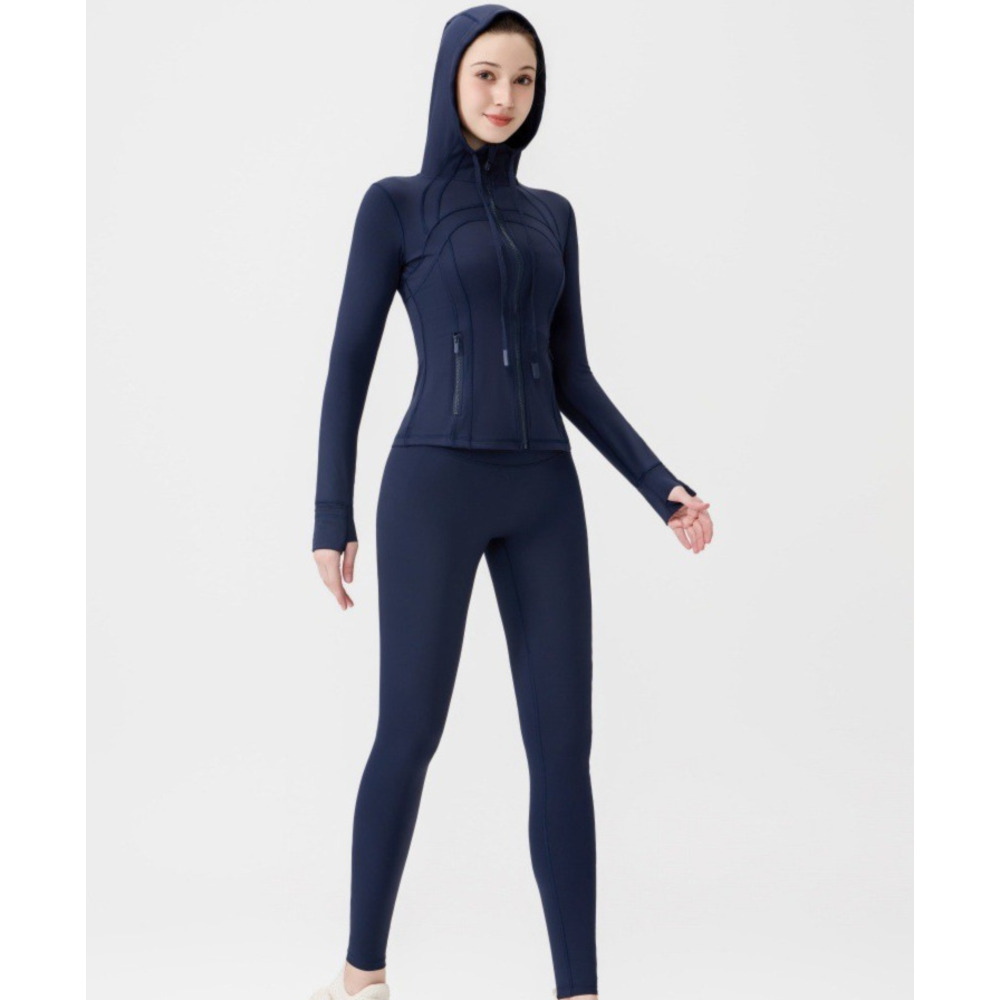 Dames yoga-outfit met capuchon, bestaande uit een 9-punts legging en een slim fit jasje, casual sportkleding voor workouts en dagelijks gebruik._voghion.com