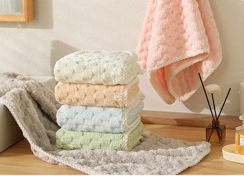 Cloud Coral Fleece Adult Thickened Home Bathing Men And Women Face Cleaning Drying Hair Towel_voghion.com