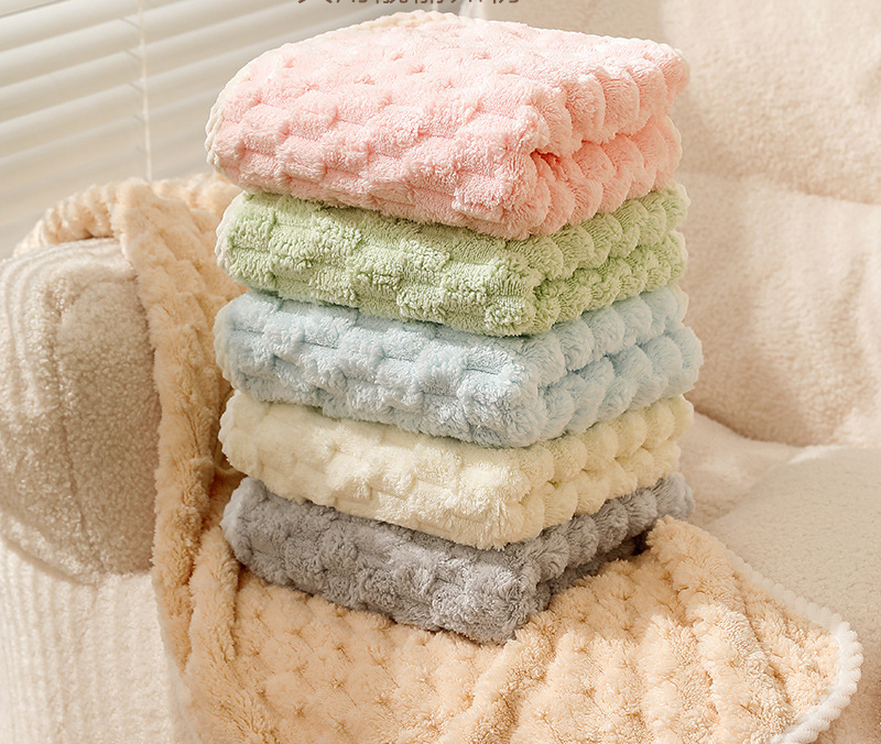 Cloud Coral Fleece Adult Thickened Home Bathing Men And Women Face Cleaning Drying Hair Towel_voghion.com