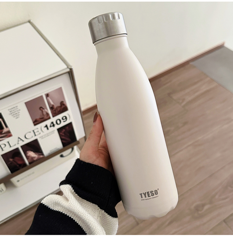 Einfacher Isolierbecher mit großer Kapazität für Männer und Frauen, hochwertiger Wasserbecher aus Edelstahl 304 für Paare, tragbare Cola_voghion.com