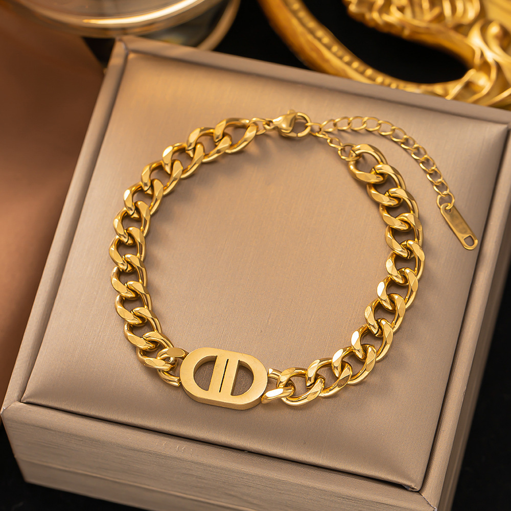 Farbecht – Neues Armband aus Titanstahl für Damen, vielseitiger Schmuck im Instagram-Stil, modisch und mit einem Hauch von Luxus._voghion.com