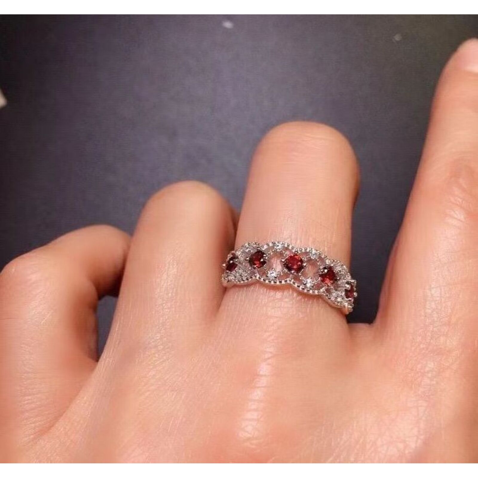 Burgundy Mozambique Diamond Open Ring In Sterling Silver For Women_voghion.com