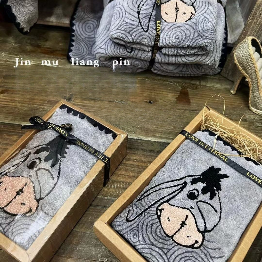 Jinmu Liangpin - Set da bagno con ricamo a forma di asino, tre asciugamani grandi, assorbenti e spessi, anti-pelucchi, ad asciugatura rapida_voghion.com