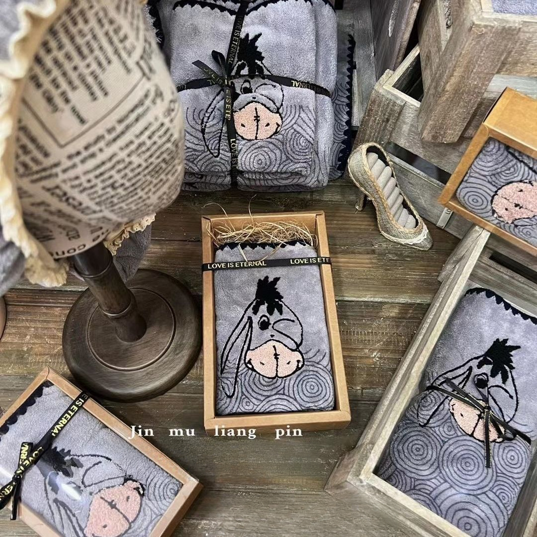 Jinmu Liangpin - Set da bagno con ricamo a forma di asino, tre asciugamani grandi, assorbenti e spessi, anti-pelucchi, ad asciugatura rapida_voghion.com