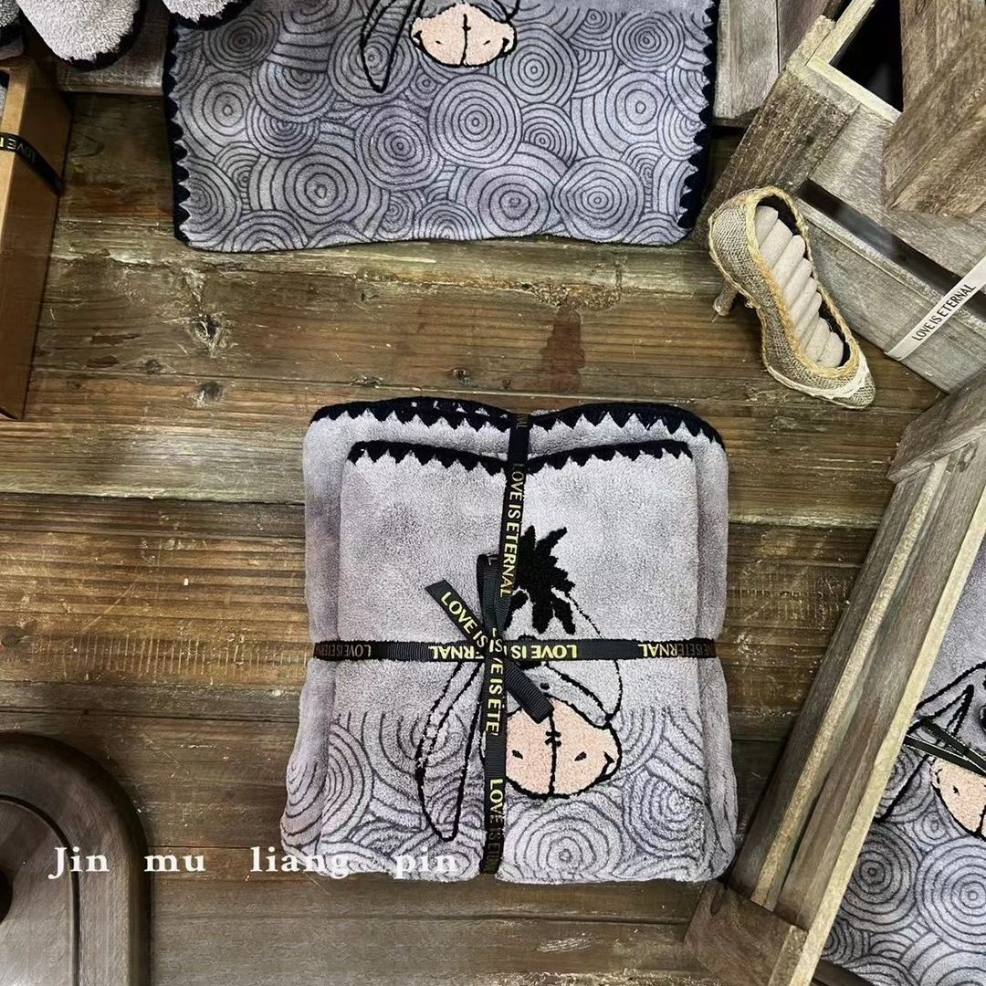 Jinmu Liangpin - Set da bagno con ricamo a forma di asino, tre asciugamani grandi, assorbenti e spessi, anti-pelucchi, ad asciugatura rapida_voghion.com