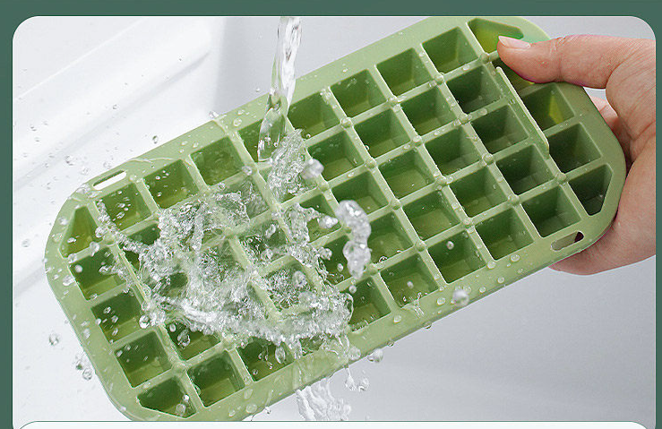 Ice Cube Tray With Lid For Freezer Large Capacity Mould Container_voghion.com