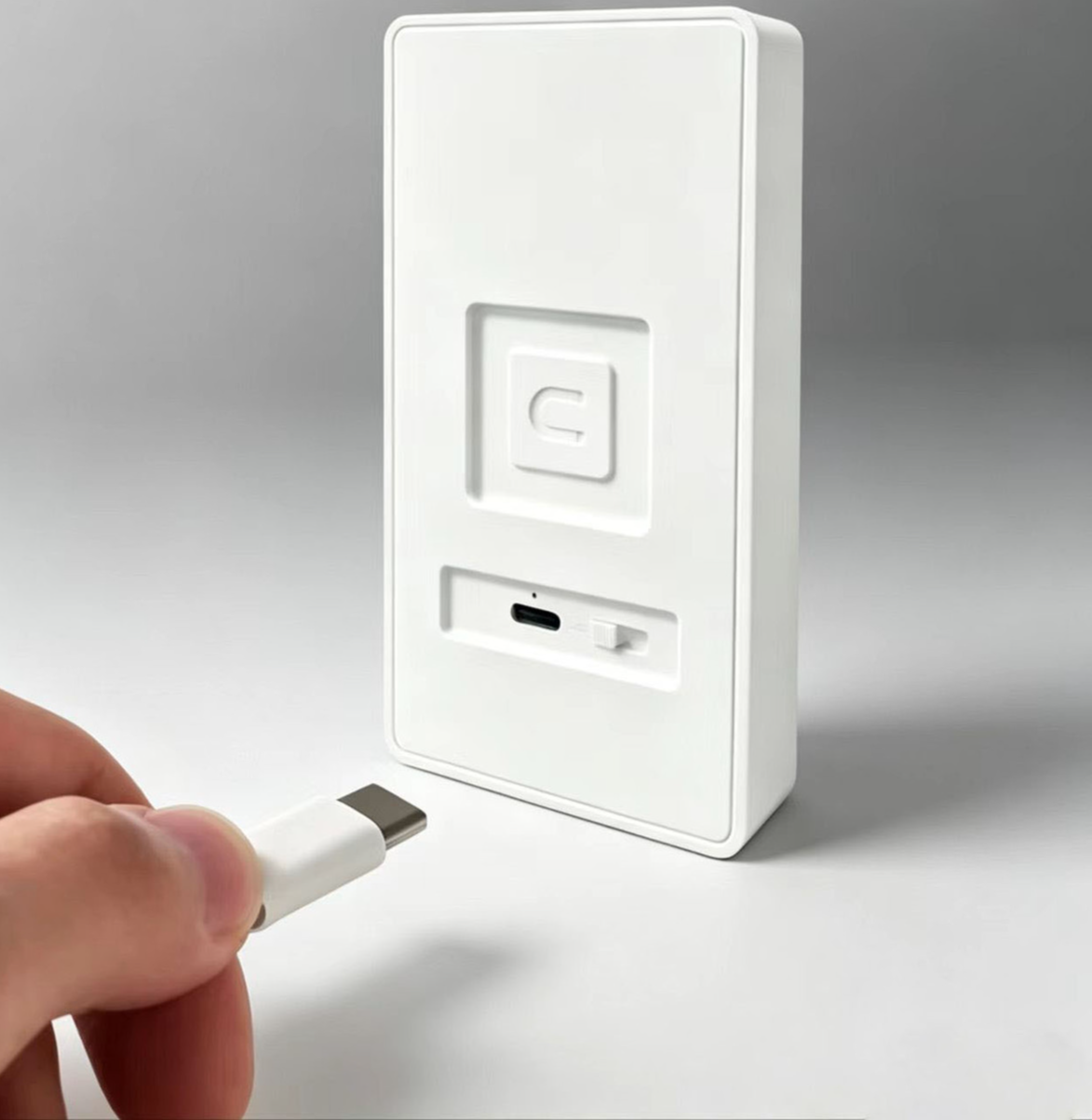 Rechargeable Wireless Night Light With Motion Sensor For Hallways_voghion.com
