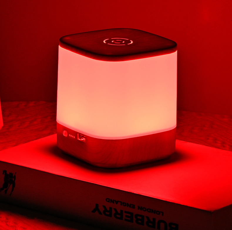 Luce notturna led per bambini con protezione occhi da comodino_voghion.com