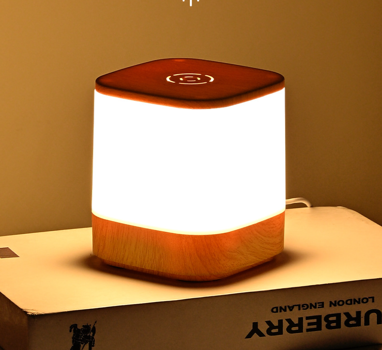 Luce notturna led per bambini con protezione occhi da comodino_voghion.com