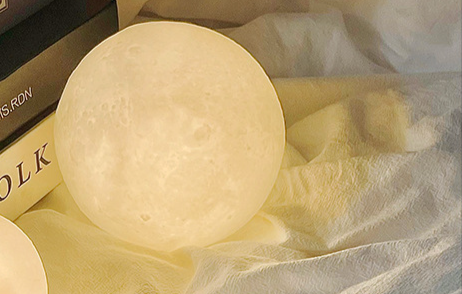 Creative Hand-painted Night Light LED Bedroom Bedside Internet-famous Moon DIY Graffiti Planet Lamp Wholesale_voghion.com