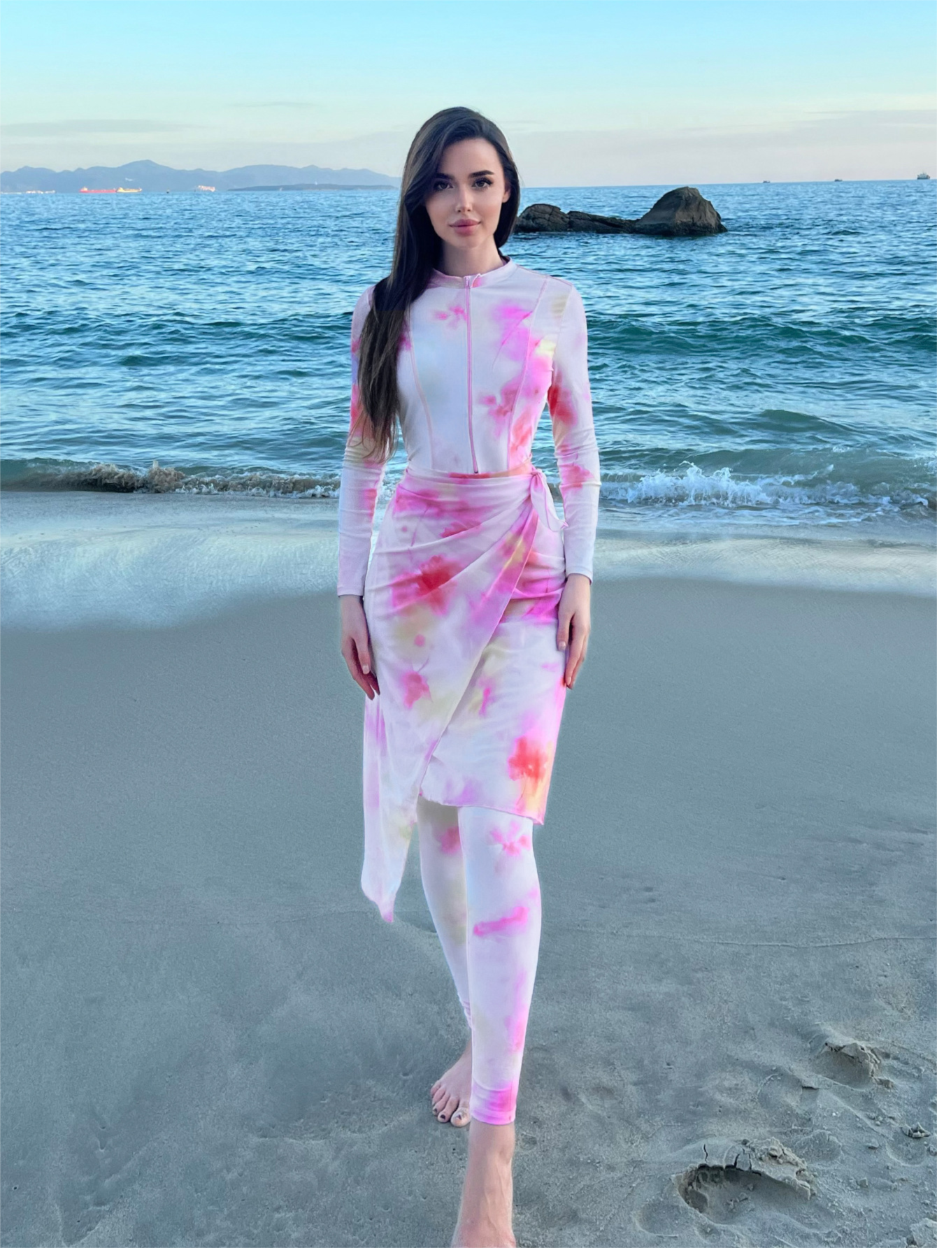 2025 New Middle Eastern Sleeve Long Pants Sun Protection Swimsuit Women Beach Three-Piece Set Cross-Border_desvips.com