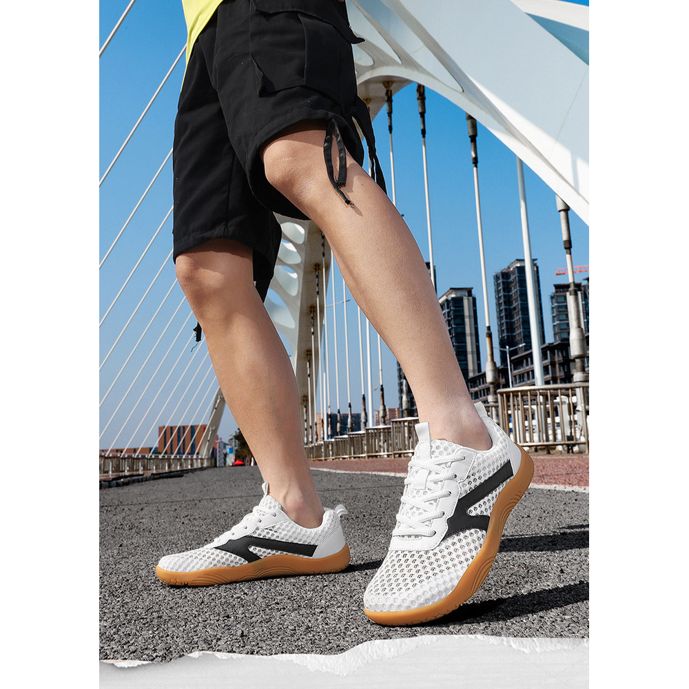 2026 New Model Foreign Trade Summer Mesh Breathable Large Size Shoes Cross-Border Versatile Barefoot Wide-Toed Sneakers_vogvips.com