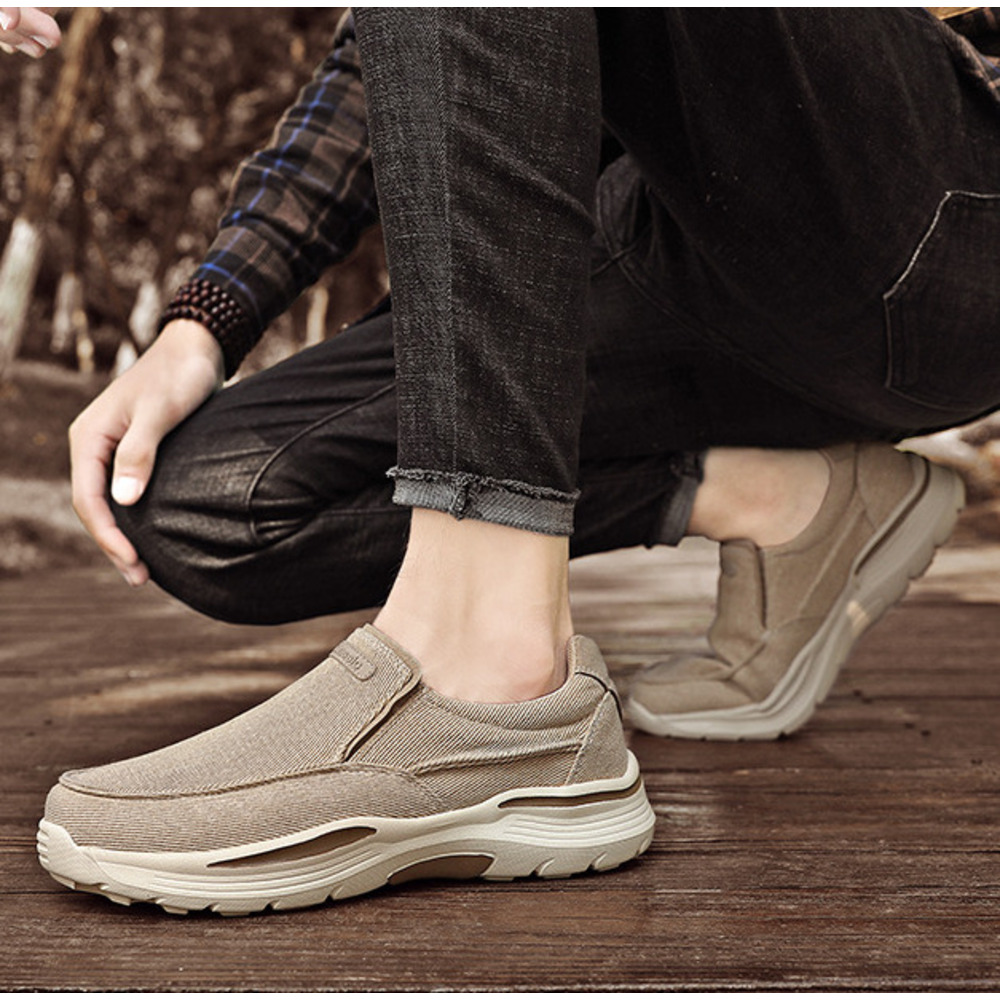 Plus-size Cross-border Men's Canvas Slip-on Loafers, Lightweight Casual For Foreign Trade, Wholesale Comfortable Shoes_vogvips.com