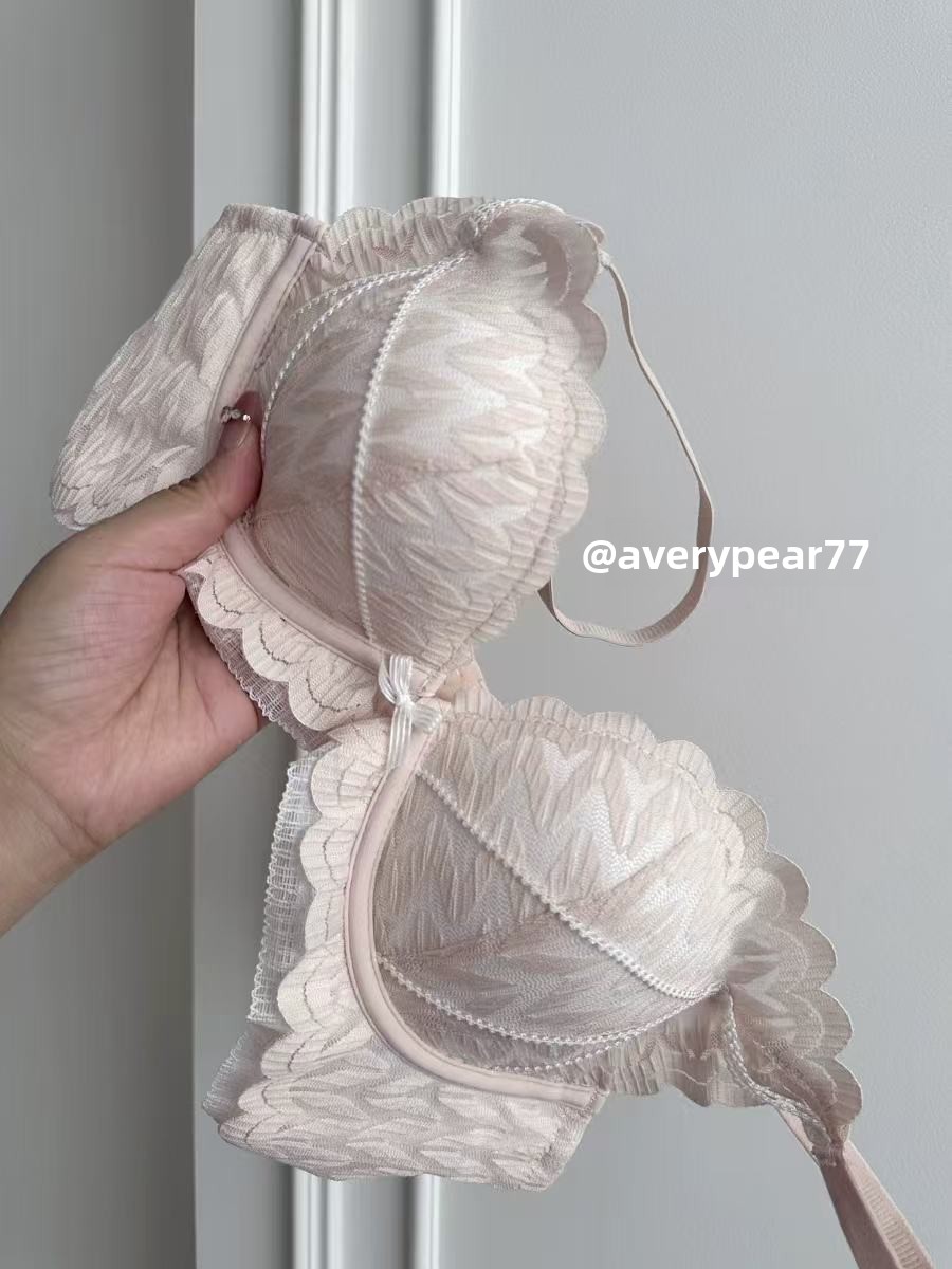 Conjunto de soutien push-up e cueca em renda para mulheres_voghion.com