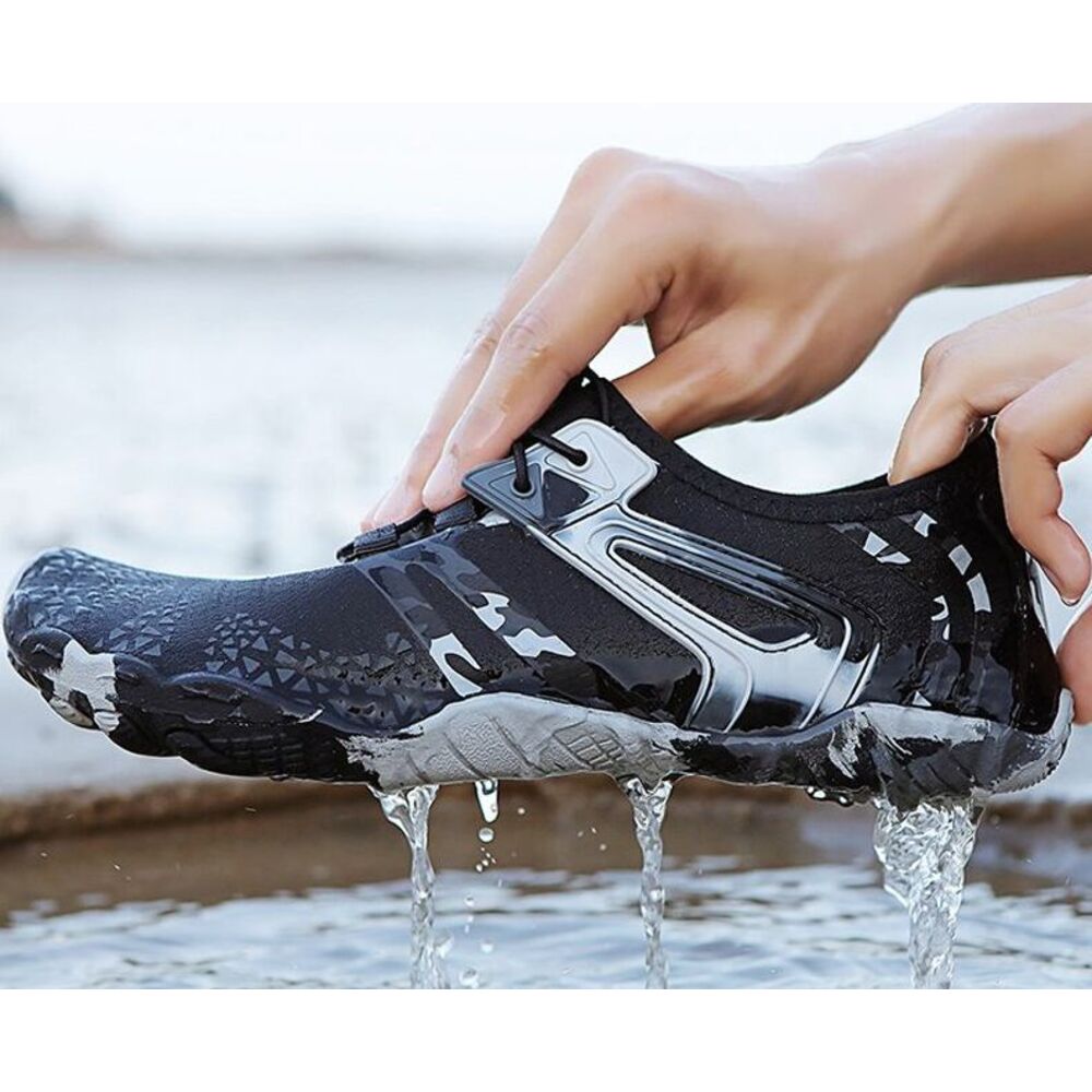 2026 New Product Stream Tracing Beach Shoes For Men And Women Couples Breathable Water Wading Quick-Dry Non-Slip_voghion.com