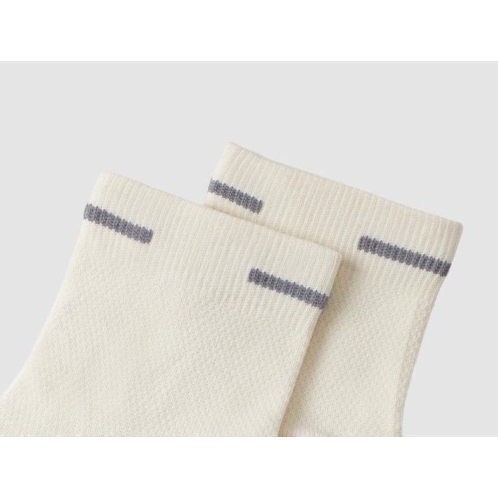 Antibacterial Professional Running Mid-calf Socks With Massage Sole_voghion.com