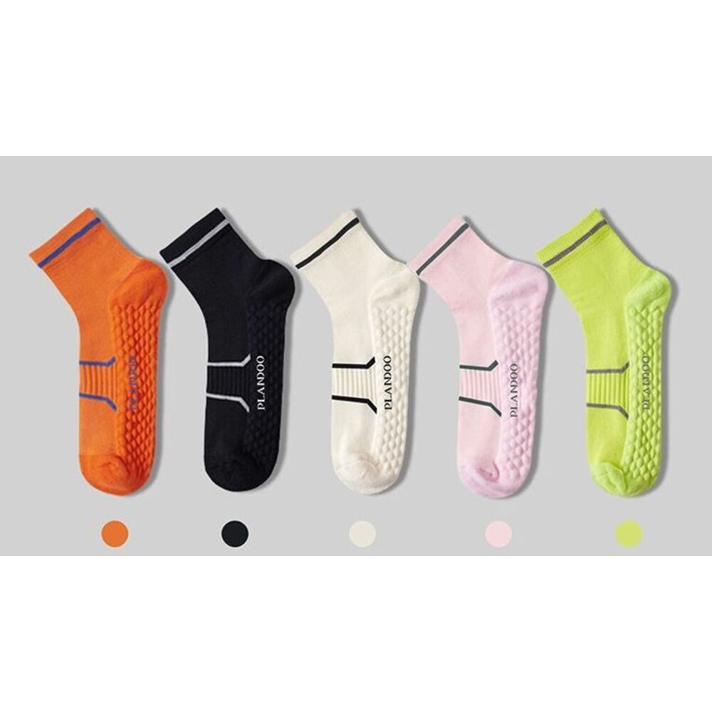 Yu Zhaolin 7A Antibacterial Professional Running Sports Unisex Mid-Calf Socks For Spring Summer With Massage Sole And_voghion.com