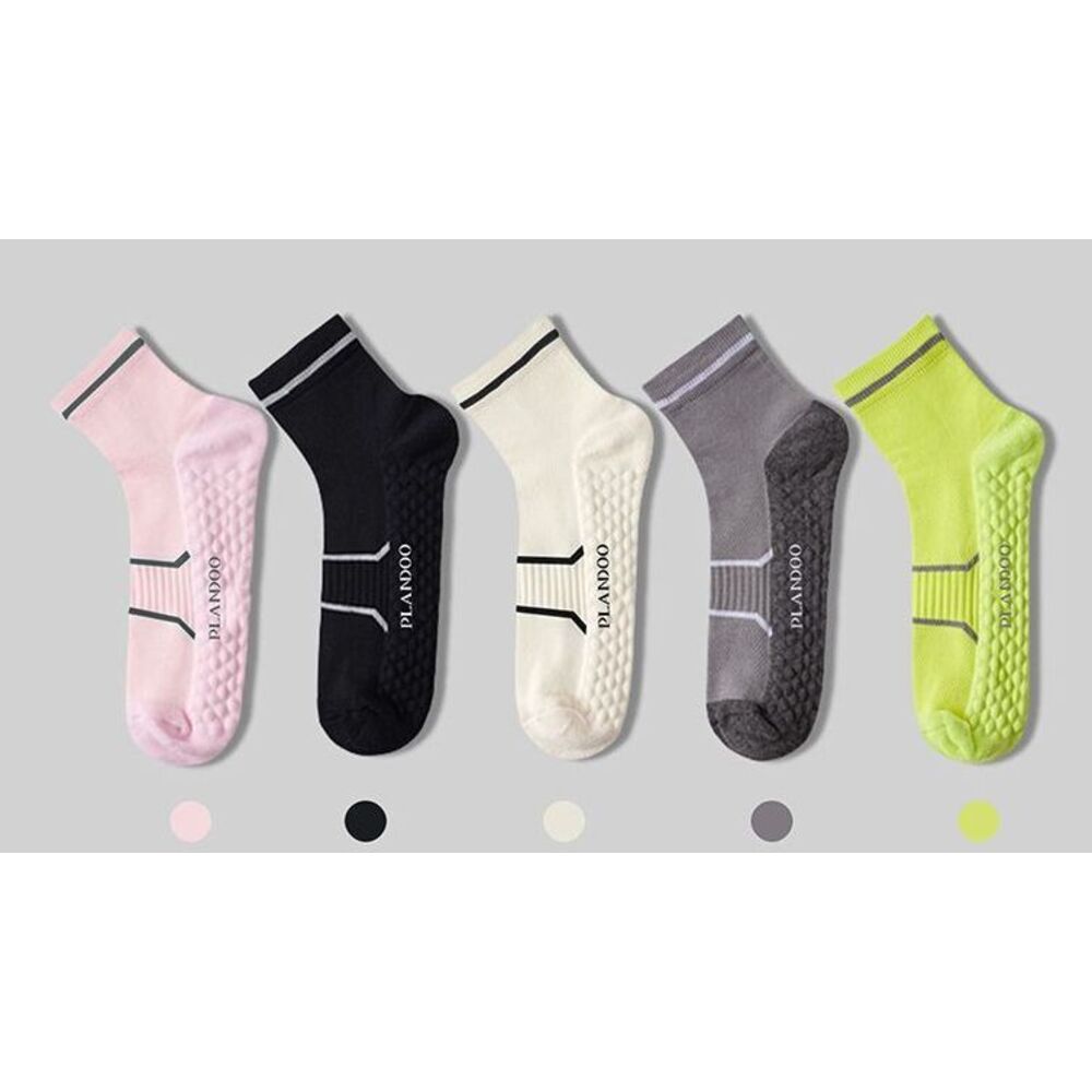 Yu Zhaolin 7A Antibacterial Professional Running Sports Unisex Mid-Calf Socks For Spring Summer With Massage Sole And_voghion.com