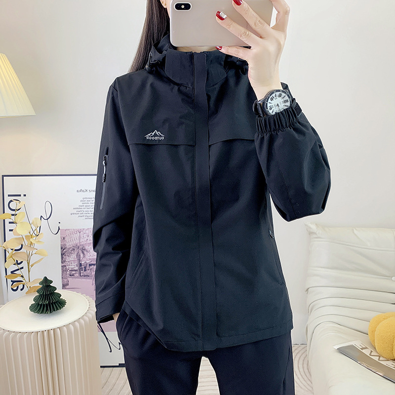 Waterproof Windproof Breathable Hiking Jacket For Men And Women_voghion.com
