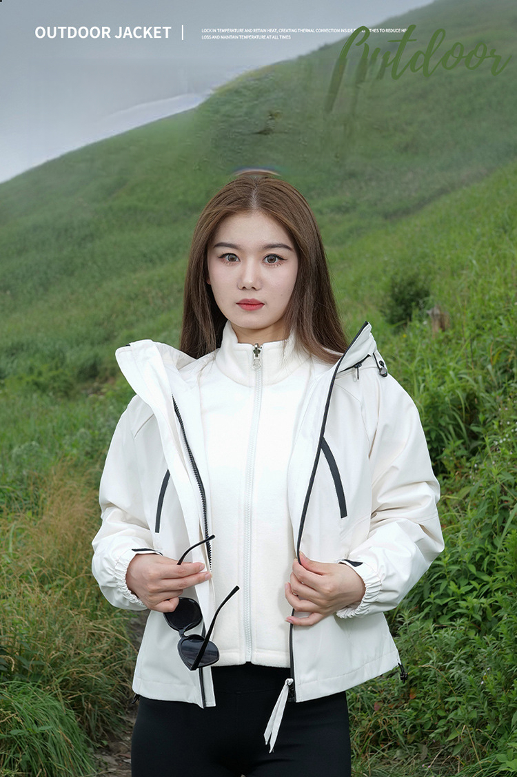 Soft Shell Hiking Jacket Windproof Waterproof Three-in-one_voghion.com