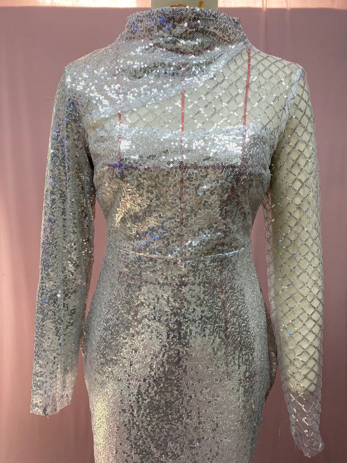 Voya Women's New Style Brand Hollow Out Off-Shoulder European And American Round Neck Slim Fit Elegant S-Line Sequin Dress_ecoleips.com