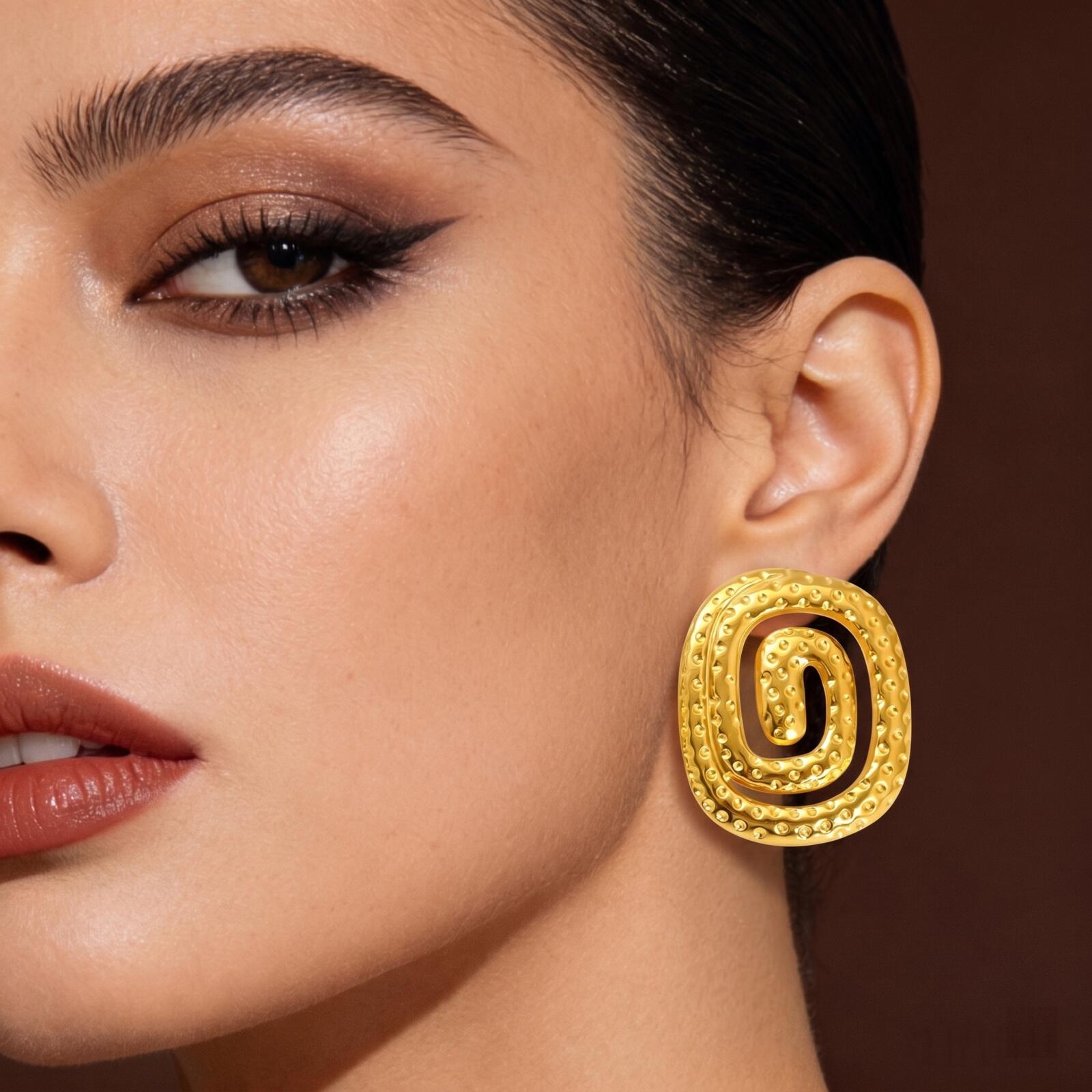 High-end Personality Stainless Steel Stud Earrings, Gold Plated Hypoallergenic Titanium Steel Earrings For Women_voghion.com