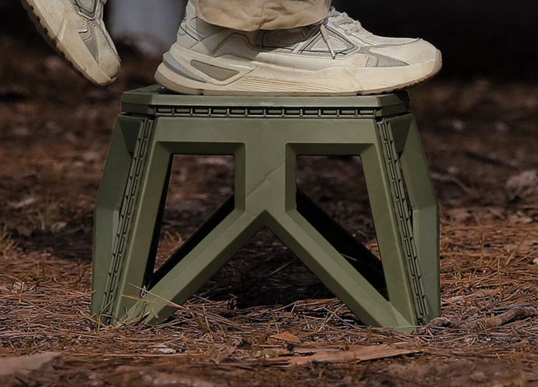 Tabouret pliant portable d'extérieur Mazar Square pour le camping, petit et bas, en plastique, pour changer les chaussures des enfants et pêcher_voghion.com