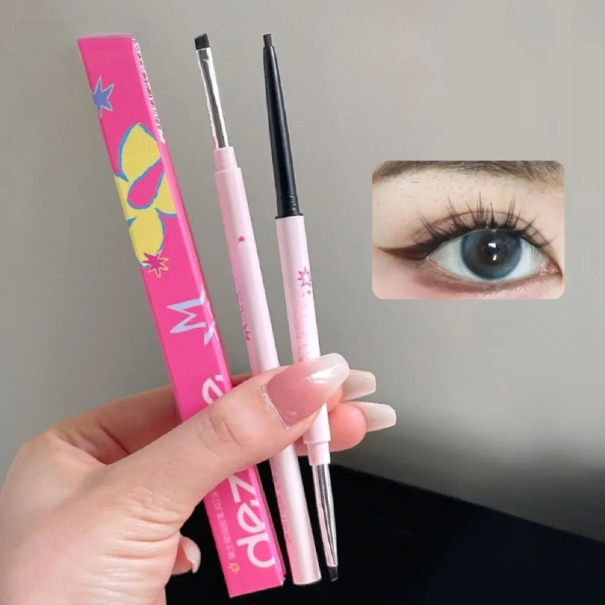 Waterproof Eyeliner For Fine Lines And Enlarged Eye Definition_voghion.com