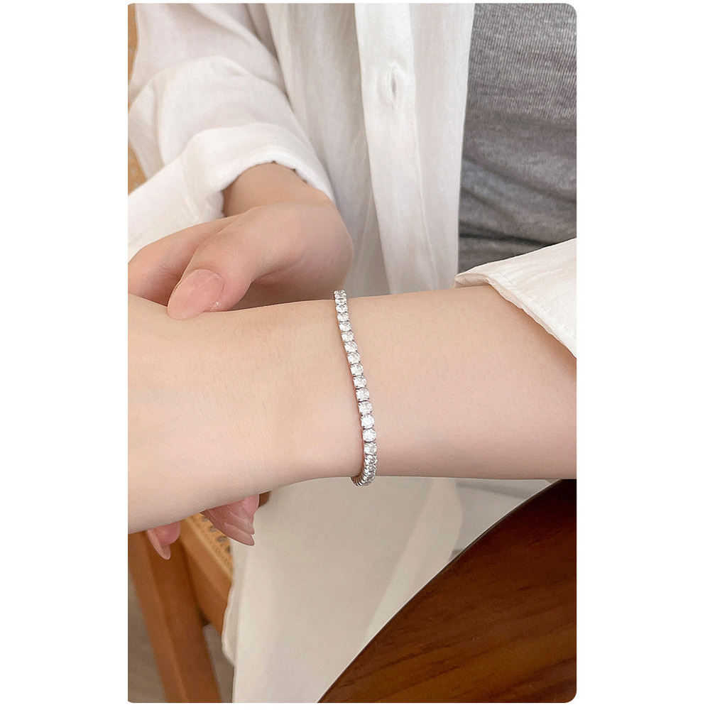 Tennis Bracelet In 925 Sterling Silver With Full Diamond Setting_voghion.com