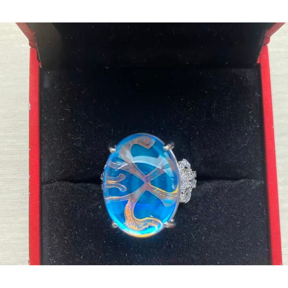 Natural Moonstone - The Ring Is Elegant And Enhances One's Temperament_voghion.com